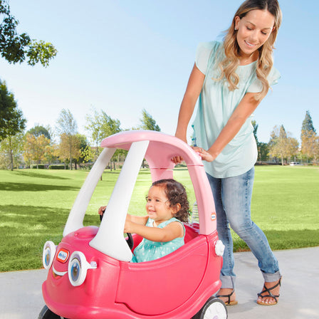 Princess Cozy Coupe® - 
Handle on back for parent-controlled push rides.
