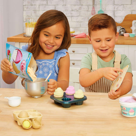 Creative Chefs™ Bakers Kit - 
Kids can mix, mold and create their favorite dishes with our unique moldable Make-It! Mix play sand.