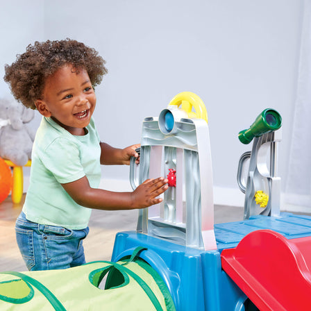 Easy Store™ Slide & Explore - 
Features a rotating telescope, a spinning steering wheel, and clicker bugs.