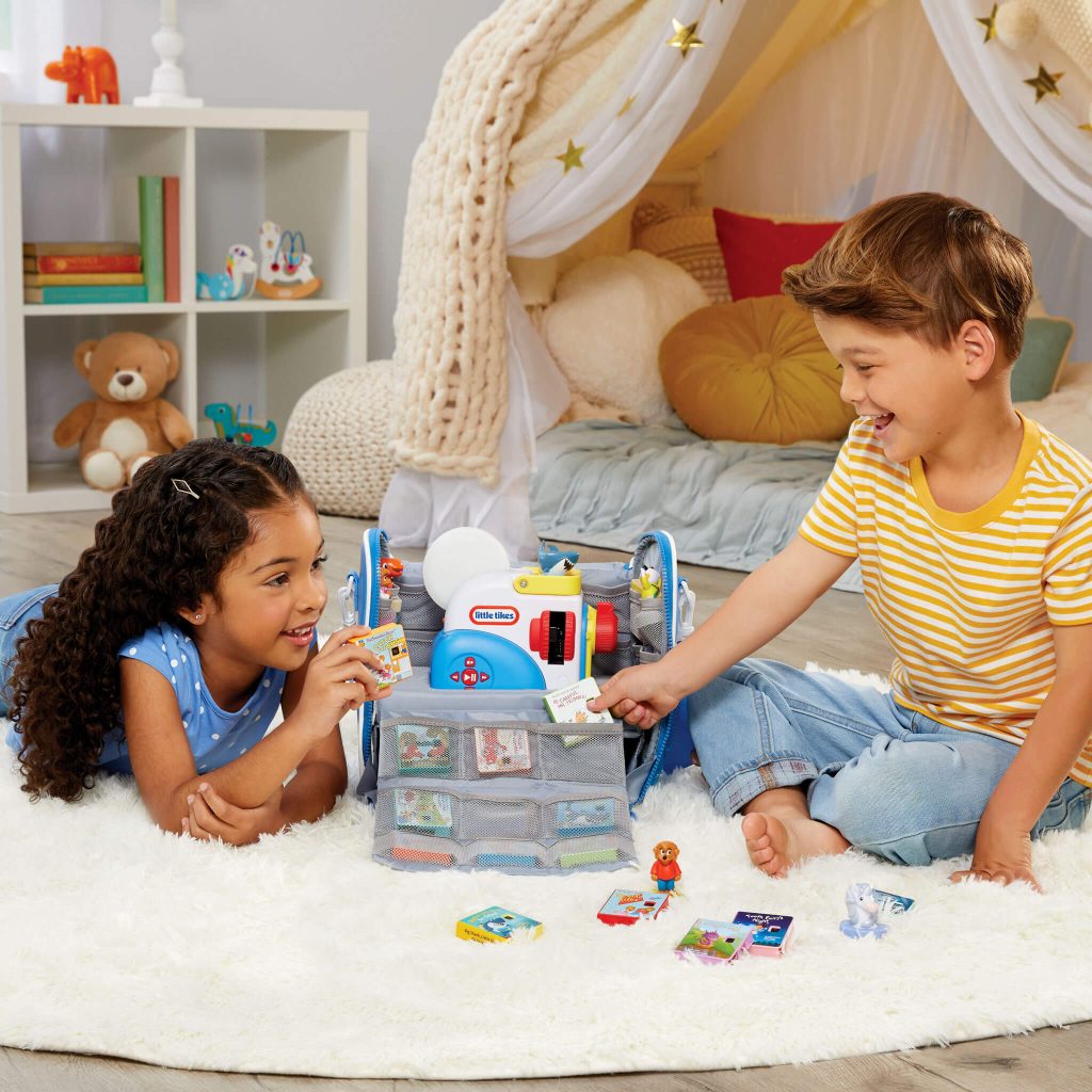 Story Dream Machine™  Storytime Travel Case