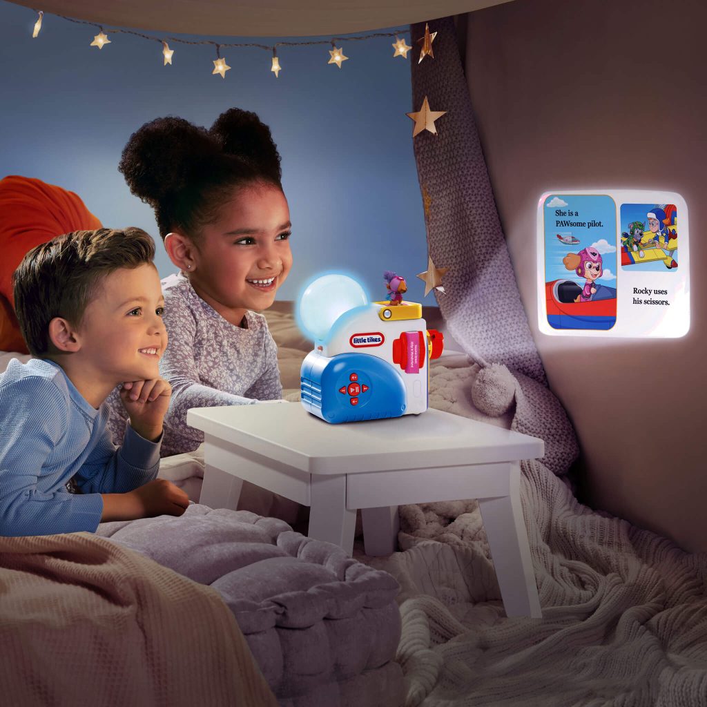Story Dream Machine™ Paramount PAW Patrol Skye Collection