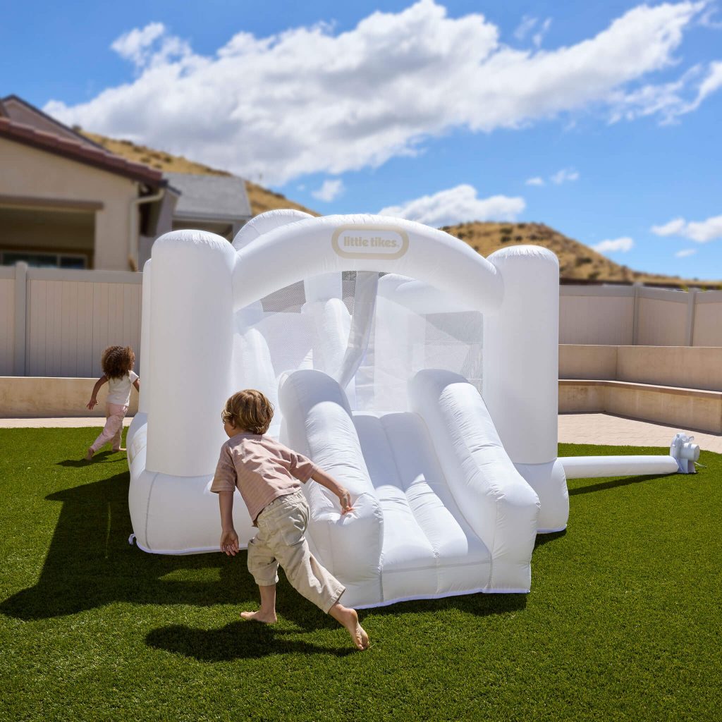 Cloud Collection™ Jump ‘n Double Slide Bouncer – White