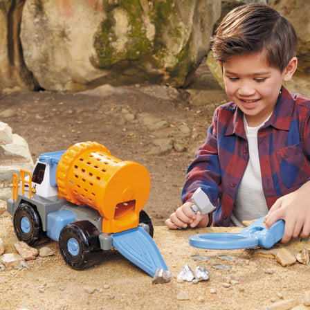Big Adventures™ Metal Detector Mining Truck - 
Find fun, hidden objects with the real working metal detector. It works on or off the truck for multiple adventures. 