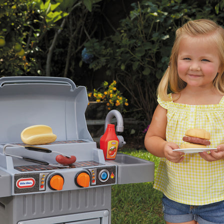 Cook 'n Grow™ BBQ Grill - 
When the grill is compacted it is now the perfect size for preschoolers.