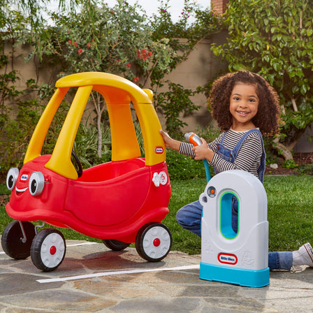 Cozy E-Charging Station - 
The perfect complement to any Little Tikes Cozy Coupe vehicle.